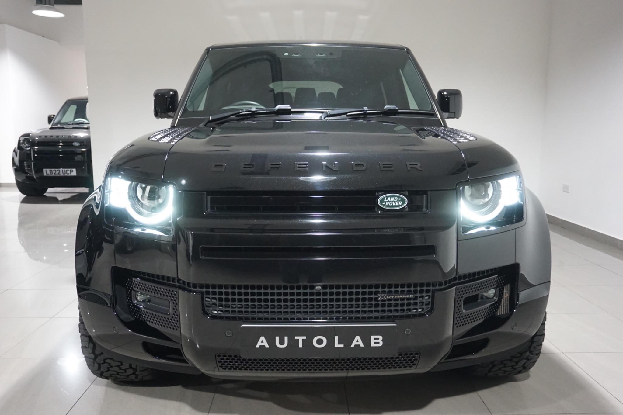 Land Rover Defender 110 3.0 D300 MHEV X-Dynamic HSE Auto 4WD Euro 6 (s/s) 5dr